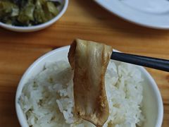 -乌文新澄海卤鹅店