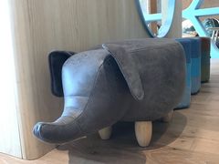 -猫的天空之城概念书店(北戴河蔚蓝海岸店)