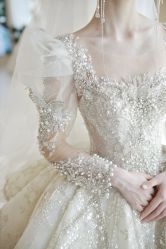 -Lady  Jane高端婚纱礼服馆