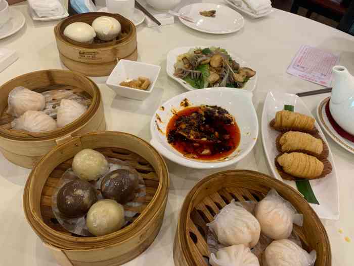 潮福城大酒楼(轮渡店)-"慕名而来,菜品口味很不错,早茶种类也非常.