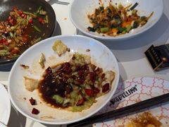 -阿瓦山寨·湘菜现炒·剁椒鱼头王(咸阳总店)