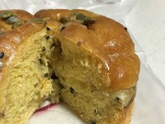 -韩国利尔面包(桂林路店)