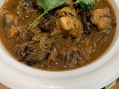小鸡炖蘑菇-上关雪東北菜(中房金谊店)