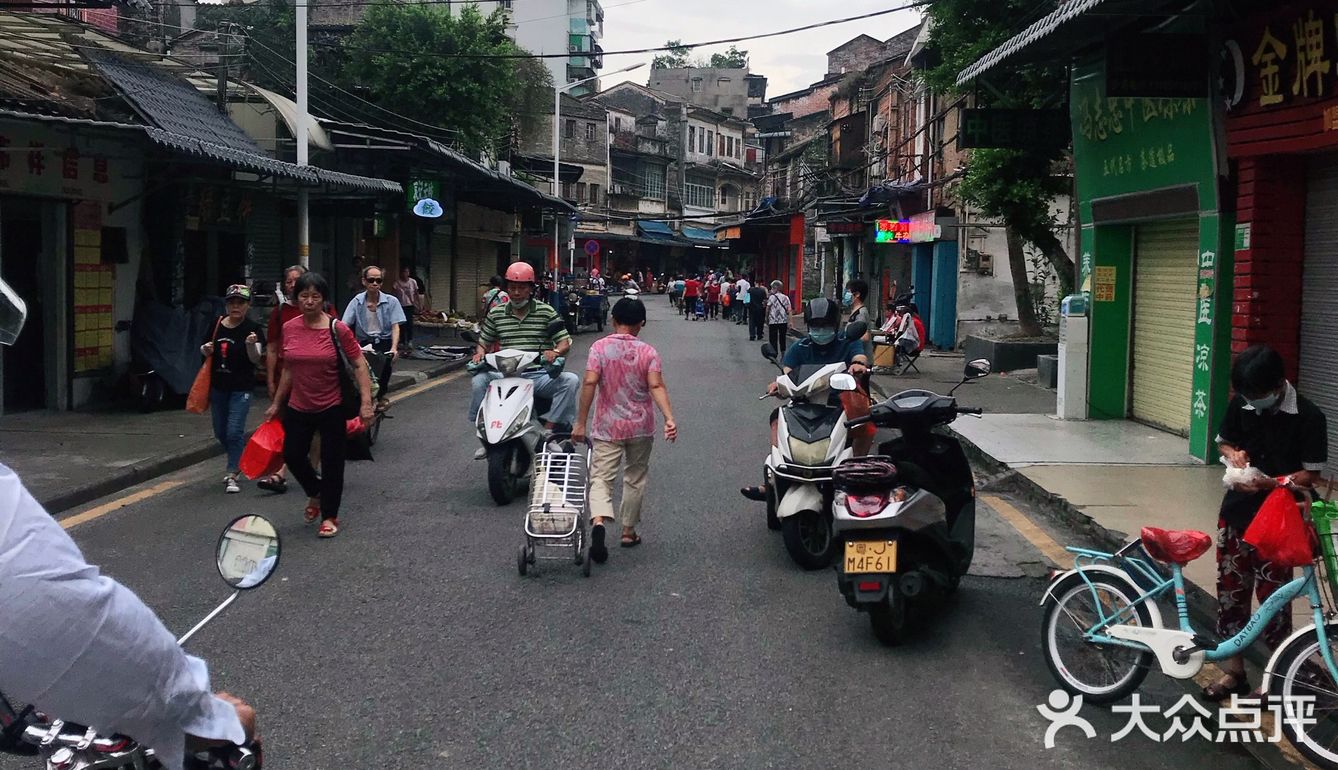 藏在旧街市里的治愈糕点铺子🏠