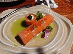 烟熏挪威三文鱼卷配红鱼籽酱-格鲁·秀色Georgia’s Feast