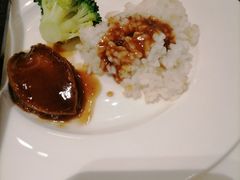 -康莱德酒店·美庭自助餐厅