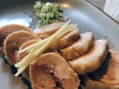 -穹六人间 people 6(岳阳路店)