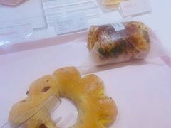 -好利来(上海长宁龙之梦店)