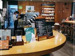 -星巴克(宁波东门银泰店)