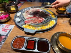 -首尔朴宝·炭火烤肉(五角场店)