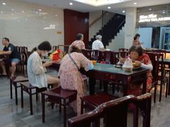 大堂-毛华美食(清扬路店)