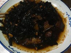 梅干菜五花肉-瑶河山里菜