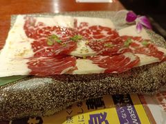 -喜牛烧肉酒场·黑金店(威高广场店)