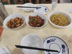-笨罗卜浏阳菜馆(太平街店)
