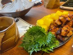 烤猪颈肉佐菠萝紫苏叶-Blac+Blac(中海环宇荟店)