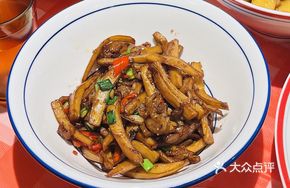 Almond Mushroom and Preserved Pork Sausage