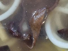 两只小虫子-陈记柳州螺蛳粉(大坪店)