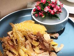 盐焗手撕鸡-尚一汤·粤菜海鲜(环球港店)