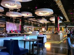 大堂-小天鹅戴斯酒店鲸鲨百汇创作料理