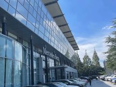 -奔驰上海利星(七宝店)
