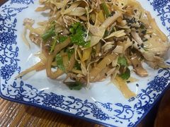 -蜗牛小馆醉乡民谣云南菜(惠新西里店)