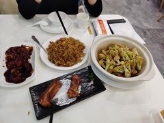 -金时代顺风大酒店(临港百联店)