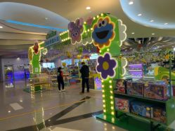 -玩童会芝麻街奇趣乐园(世博源店)