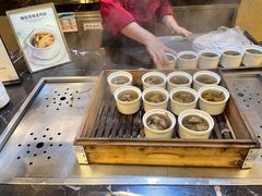 -广州万富希尔顿酒店·感趣自助餐厅·金秋蟹宴生蚝海鲜刺身