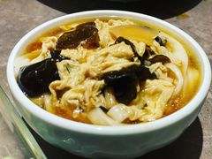 肉丁打卤面-闫府私房菜·老字号(恒隆店)