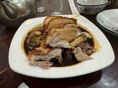 -余杨鸭鸭餐厅