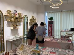 -肆兮眼镜·蔡司·徕卡战略合作店(大坪店)