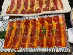 -汉城烤肉·黑金冠(华山路店)