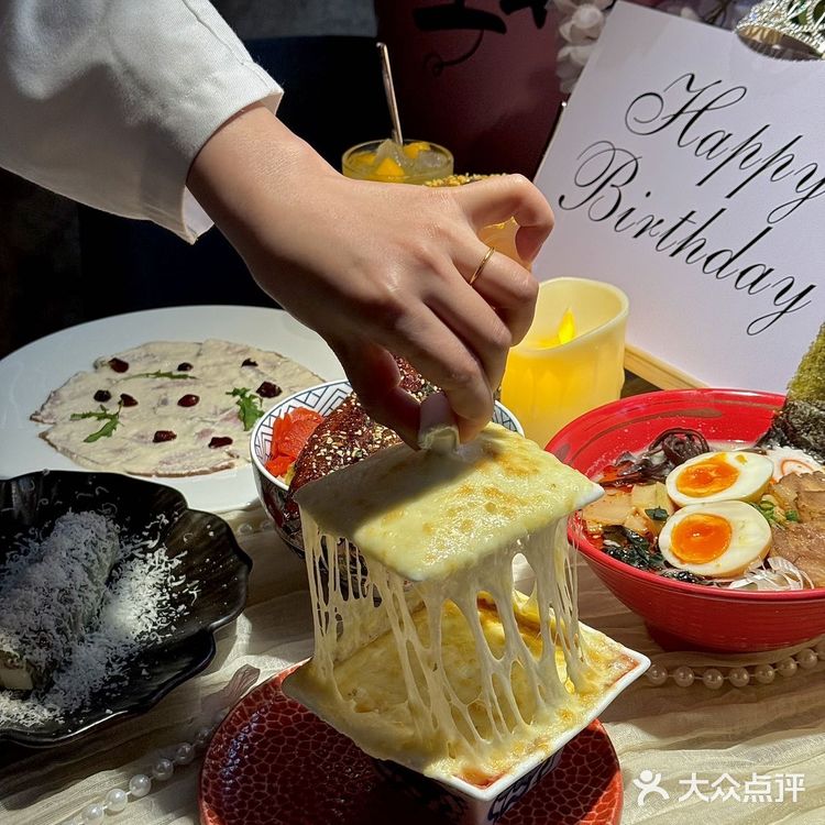 成都公主们都给我来这里过生日 包间免费布置!