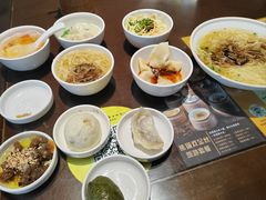 -正一涵老味道名小吃(广汉总店)