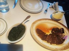 -Wolfgang’s Steakhouse 沃夫冈牛排馆(上海白玉兰广场店)