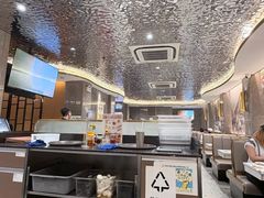 -香港新发烧腊茶餐厅(水围店)