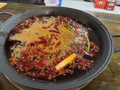 -黄潇洒老火锅(九眼桥宏济巷店)