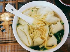 -笑来喜馄饨小笼工坊店(湖滨街店)