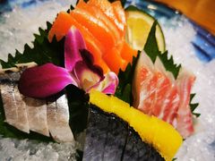 -樱町三味日本料理(城乡世纪广场店)