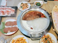 -彤德莱火锅(果园路店)