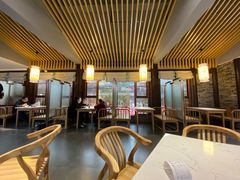 大堂-龙抄手(文殊坊店)