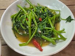 -Kat's Kitchen
