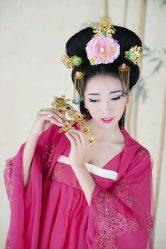 -盘子女人坊古装写真摄影(厦门总店)