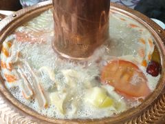 -民食香·腊排骨野生菌美食(木府店)