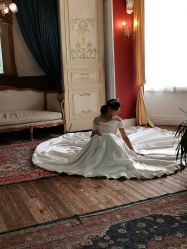 点击看大图 -THE QUEEN(北京店)