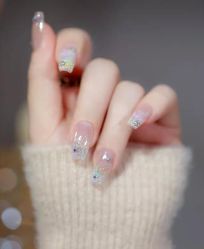 -由甲·美甲美睫工作室