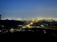 -鬼笑石后山停车场