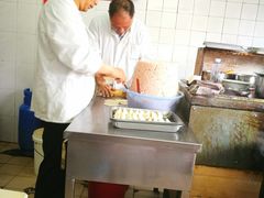 大堂-黄阿姨锅贴大王(万航渡路店)