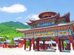 -九鼎铁刹山风景区