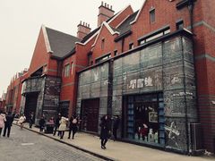 -钟书阁(松江泰晤士小镇店)